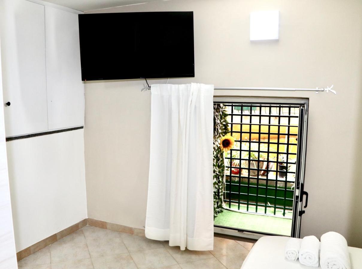 House Relax Apartment Centro Di Napoli 外观 照片