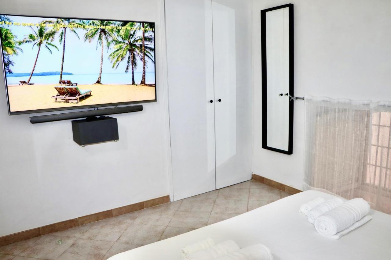 House Relax Apartment Centro Di Napoli 外观 照片
