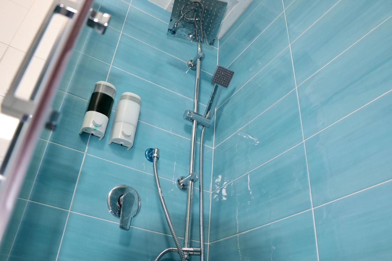 House Relax Apartment Centro Di Napoli 外观 照片