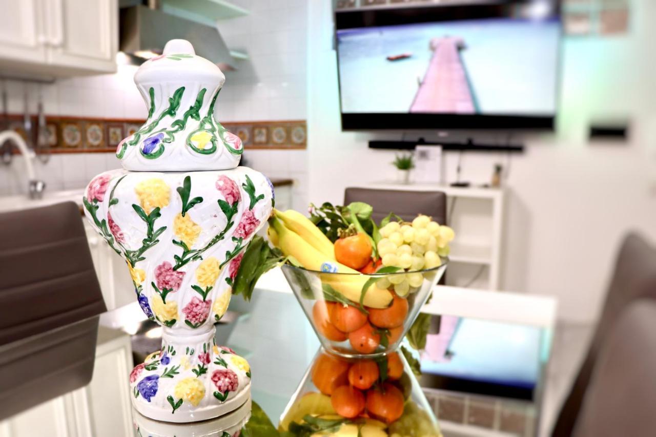House Relax Apartment Centro Di Napoli 外观 照片